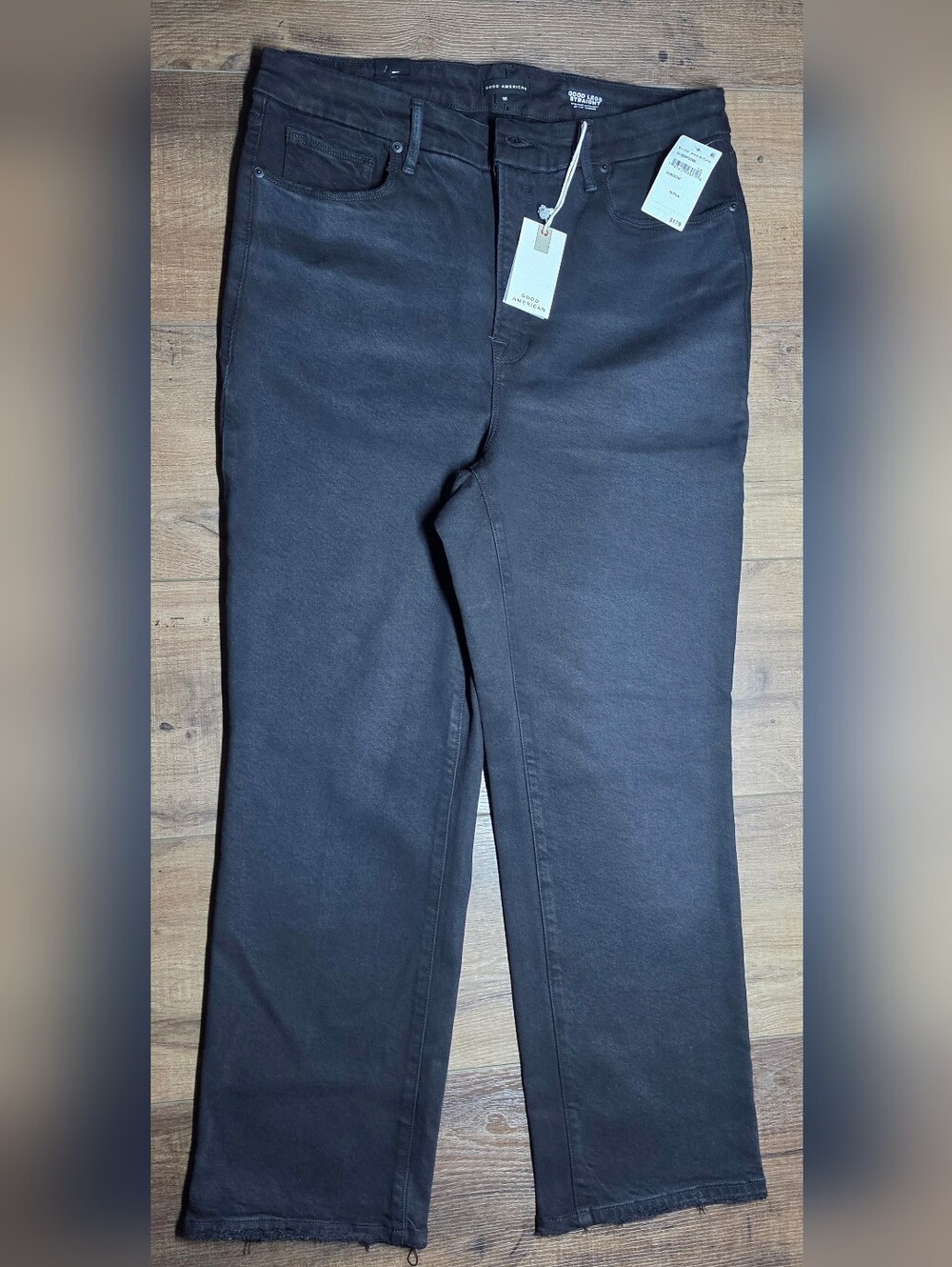Good American Good Legs Straight Jeans Black NWT Size 16 Plus Mid Rise Raw Hem - Picture 2 of 6
